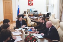 рабочая встреча Губернатора Алексея Островского с Министром природных ресурсов и экологии Российской Федерации Дмитрием Кобылкиным - фото - 1
